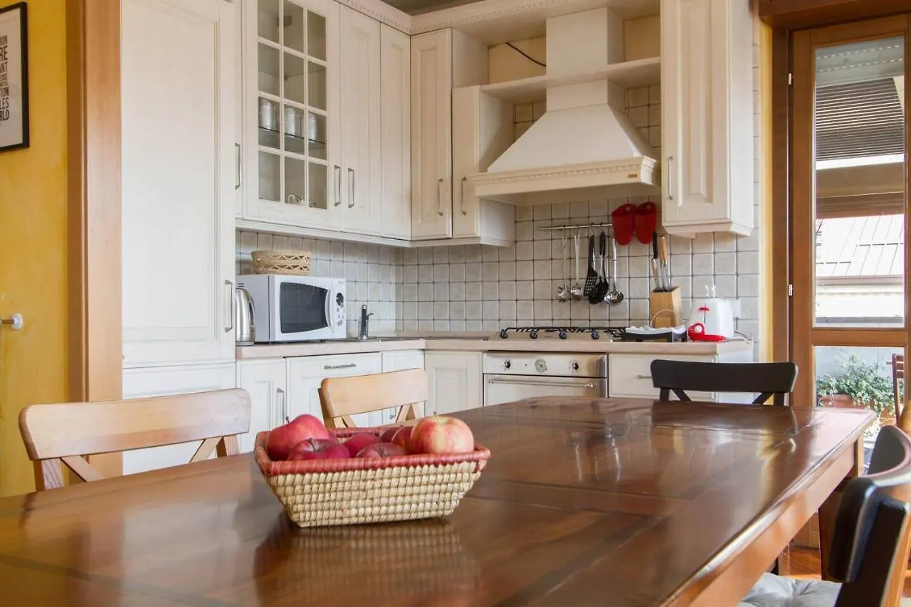 ברגמו Bright House With 2 Bedrooms & A Unique Terrace